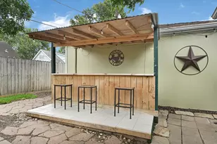 2218 Cherry Ln, Pasadena, TX 77502 - Photo 5
