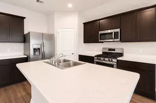 6410 Indigo Cliff Dr, Richmond, TX 77469 - Photo 11