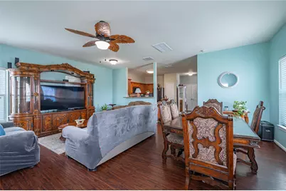 2723 Postoffice, Galveston, TX 77550 - Photo 9