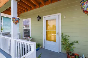 2723 Postoffice, Galveston, TX 77550 - Photo 5