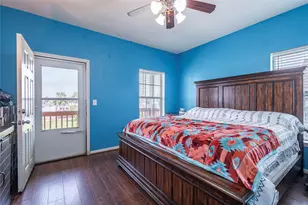 2723 Postoffice, Galveston, TX 77550 - Photo 19