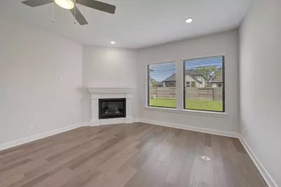 11918 Bush Tail Court, Mont Belvieu, TX 77523 - Photo 35