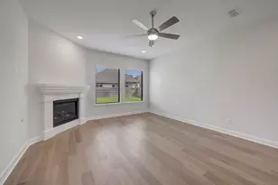 11918 Bush Tail Ct, Mont Belvieu, TX 77523 - Photo 31