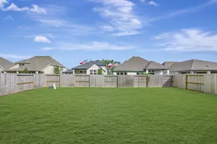 11918 Bush Tail Ct, Mont Belvieu, TX 77523 - Photo 9
