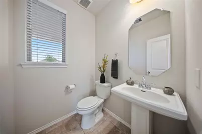 5031 Chestnut Orchard Drive, Houston, TX 77066 - Photo 7