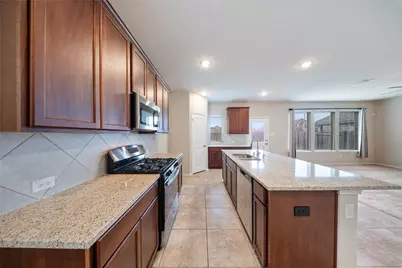 5031 Chestnut Orchard Drive, Houston, TX 77066 - Photo 11