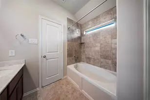 5031 Chestnut Orch Dr, Houston, TX 77066 - Photo 27