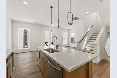 1804 Del Norte Street #E, Houston, TX 77018 - Photo 9