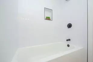 2515 Briarpark Dr, Houston, TX 77042 - Photo 37