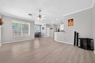 3655 Royal Royce Dr, Houston, TX 77042 - Photo 11