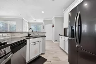 3655 Royal Royce Dr, Houston, TX 77042 - Photo 17