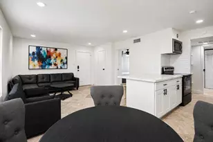 2750 Holly Hall St, Houston, TX 77054 - Photo 5