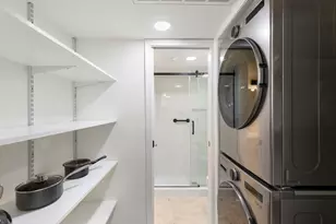 2750 Holly Hall St, Houston, TX 77054 - Photo 11