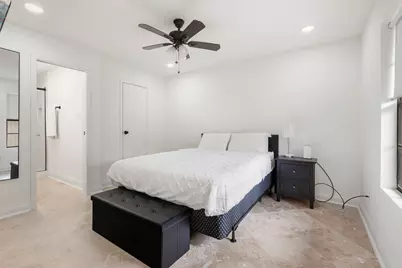 2750 Holly Hall Street #1111, Houston, TX 77054 - Photo 17