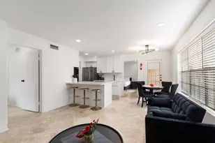 2750 Holly Hall St, Houston, TX 77054 - Photo 3