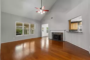 2876 Match Point Ln, Friendswood, TX 77546 - Photo 15