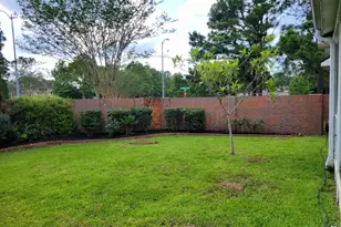 10327 Earlington Manor Dr, Spring, TX 77379 - Photo 35