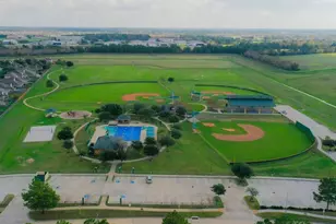 10327 Earlington Manor Dr, Spring, TX 77379 - Photo 45
