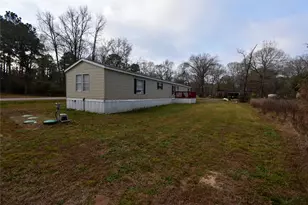 2 Lakeview Ln, Huntsville, TX 77340 - Photo 7