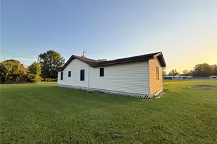 3723 Beaumont Ave, Liberty, TX 77575 - Photo 17
