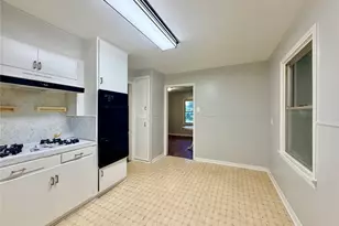 3723 Beaumont Ave, Liberty, TX 77575 - Photo 5