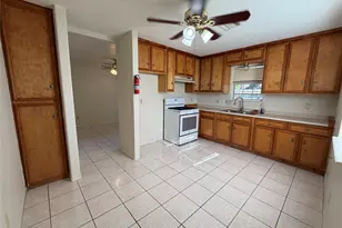11102 Maize Ln, Houston, TX 77041 - Photo 7