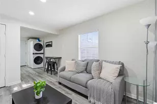 2620 Delafield St, Houston, TX 77023 - Photo 7