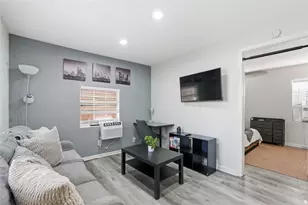 2620 Delafield St, Houston, TX 77023 - Photo 9