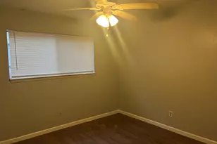 6742 Indian Lake Dr, Houston, TX 77489 - Photo 13