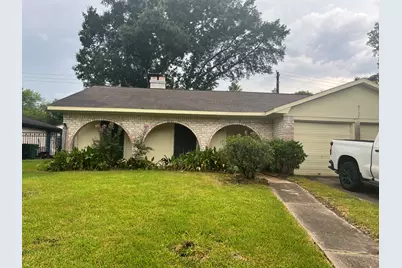 6742 Indian Lake Drive, Houston, TX 77489 - Photo 1