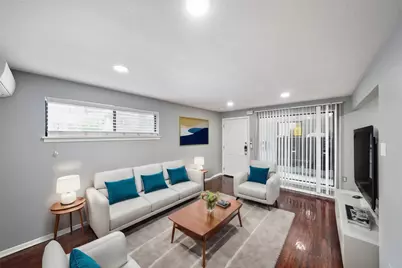 311 Hawthorne Street #1, Houston, TX 77006 - Photo 1