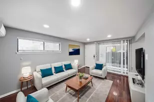 311 Hawthorne St, Houston, TX 77006 - Photo 1