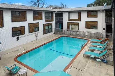 311 Hawthorne Street #1, Houston, TX 77006 - Photo 17
