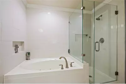 5708 Montclair Hill Lane, Rosharon, TX 77583 - Photo 17