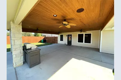 2102 Pickwick Pines Dr Court, Humble, TX 77396 - Photo 41