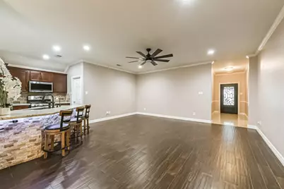 2102 Pickwick Pines Dr Court, Humble, TX 77396 - Photo 11