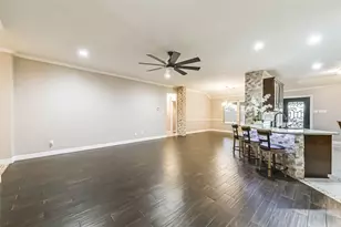 2102 Pickwick Pines Dr Ct, Humble, TX 77396 - Photo 11