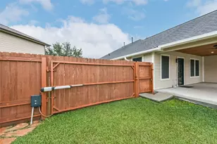 2102 Pickwick Pines Dr Ct, Humble, TX 77396 - Photo 43