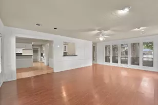 2730 Blue Glen Ln, Houston, TX 77073 - Photo 7