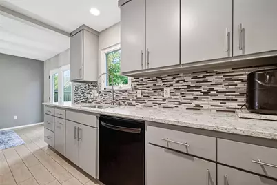 4118 Garden Springs Drive, Kingwood, TX 77339 - Photo 11
