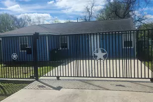 4650 Brinkley St, Houston, TX 77051 - Photo 1