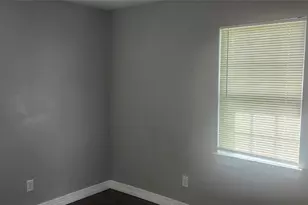 4650 Brinkley St, Houston, TX 77051 - Photo 9