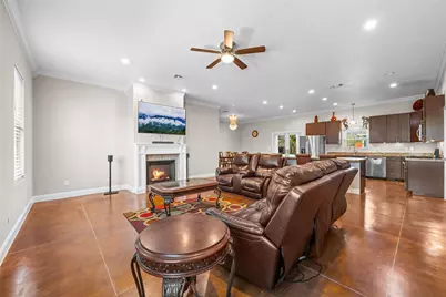 5712 Mentor Drive, Texas City, TX 77591 - Photo 5