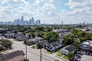 2403 Fulton St, Houston, TX 77009 - Photo 3