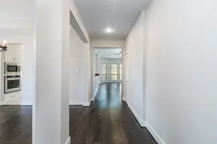 4601 Hummingbird St, Houston, TX 77035 - Photo 3