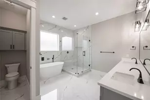 1016 E 32nd, Houston, TX 77022 - Photo 19