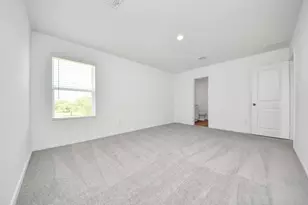 2943 Summer Breeze Wy, Angleton, TX 77515 - Photo 15