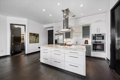 1600 Post Oak Boulevard #1007, Houston, TX 77056 - Photo 3