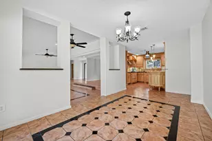 23 Winged Foot Dr, Conroe, TX 77304 - Photo 11