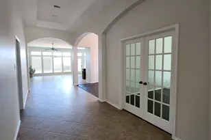 13705 Rainwater Dr, Pearland, TX 77584 - Photo 3